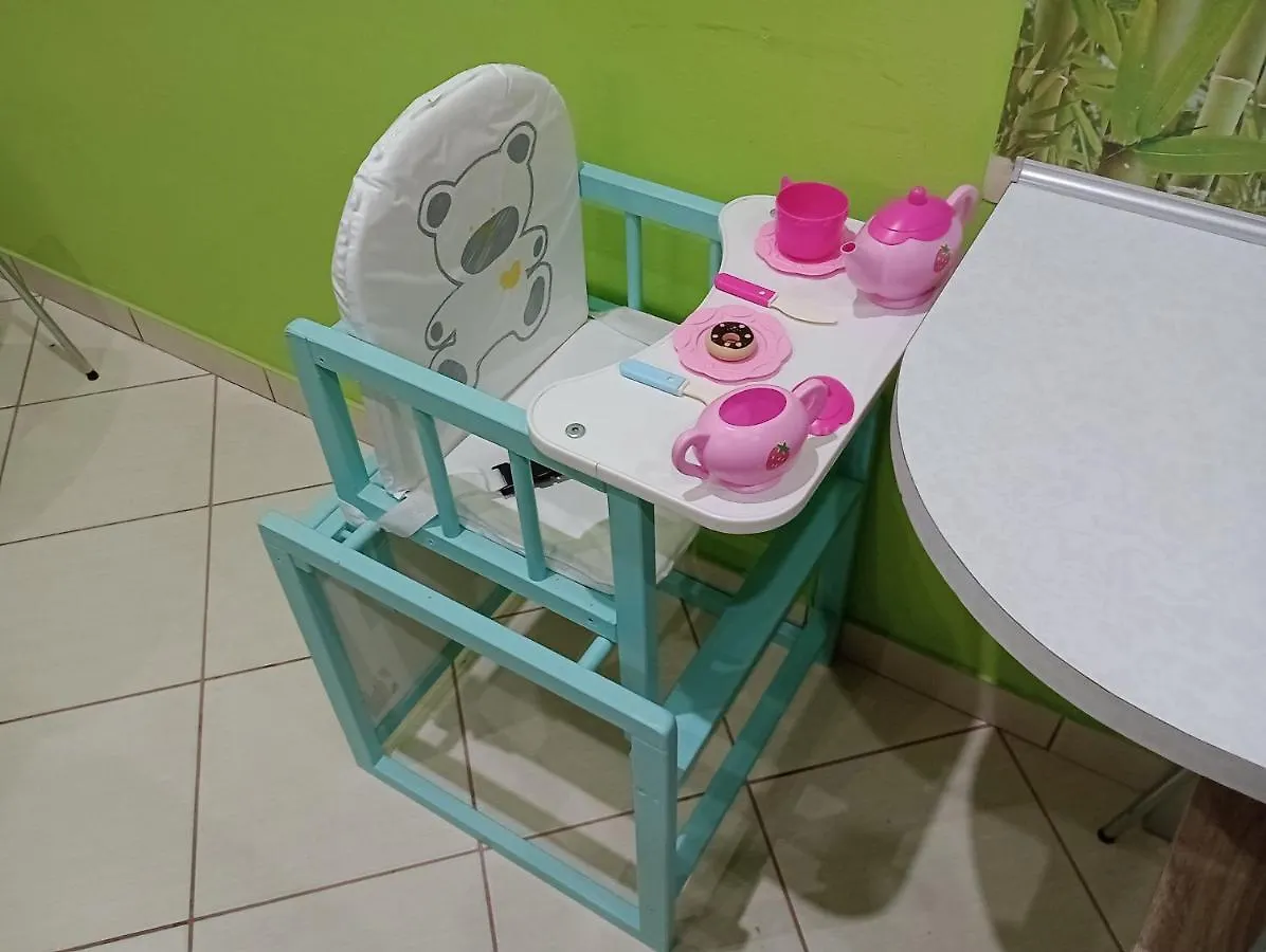 Apartament Venge -Cale Mieszkanie 46M2 Na Wylacznosc - Z Jedna Sypialnia I Jednym Sypialno-Salonem -3 Pietro Bez Windy- Rezerwacja Bez Karty Kredytowej-Klimatyzacja-Netflix-2 Lozeczka Dzieciece- Bezplatny Parking Publiczny Vratislav