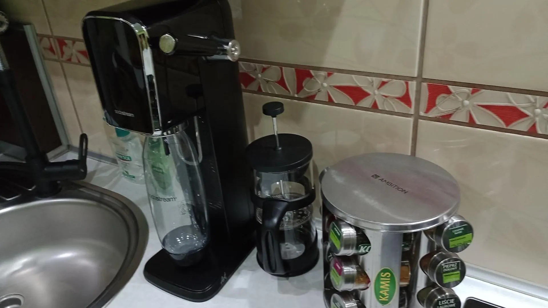 Apartament Venge -Cale Mieszkanie 46M2 Na Wylacznosc - Z Jedna Sypialnia I Jednym Sypialno-Salonem -3 Pietro Bez Windy- Rezerwacja Bez Karty Kredytowej-Klimatyzacja-Netflix-2 Lozeczka Dzieciece- Bezplatny Parking Publiczny Vratislav Polsko